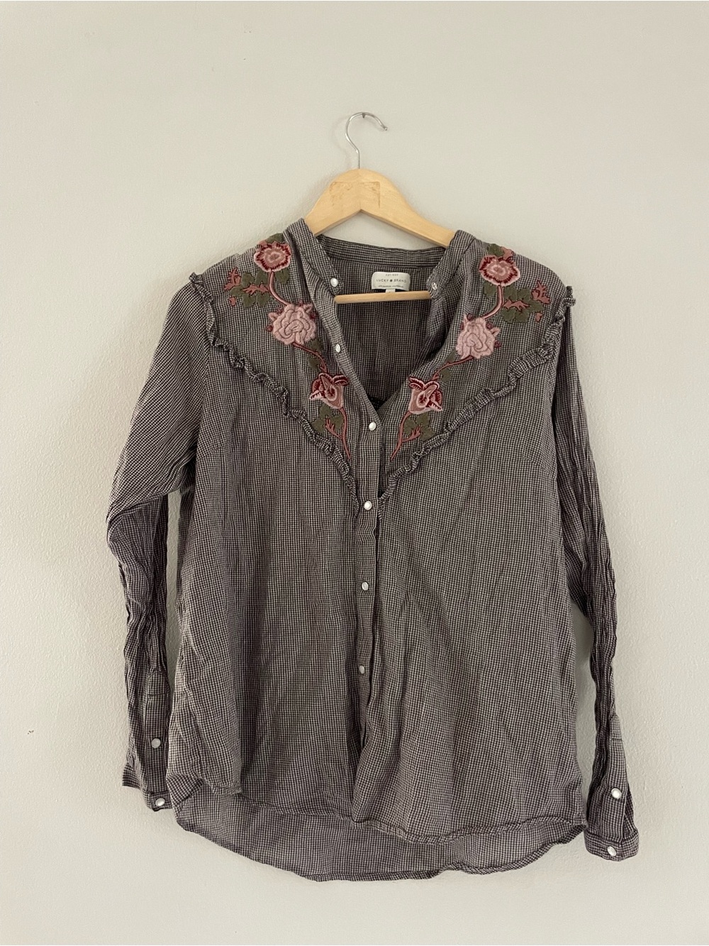 Lucky Brand Brown & White MicroPlaid Button Up Blouse with Floral Embroidery